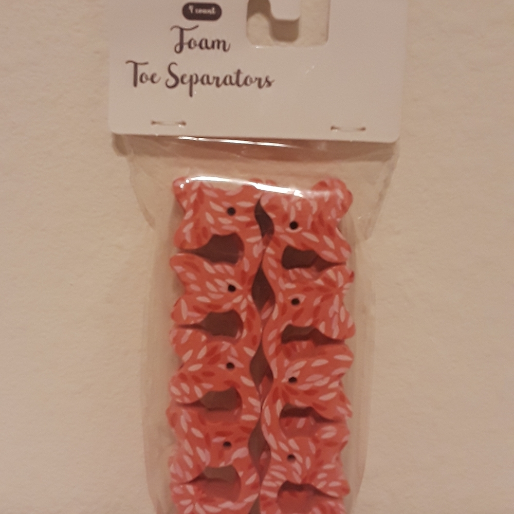 1 Set of 4 Count Soft Foam Toe/Finger Separators